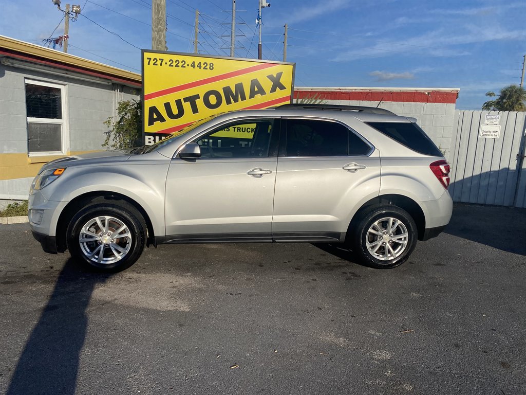 2016 Chevrolet Equinox LT photo 2