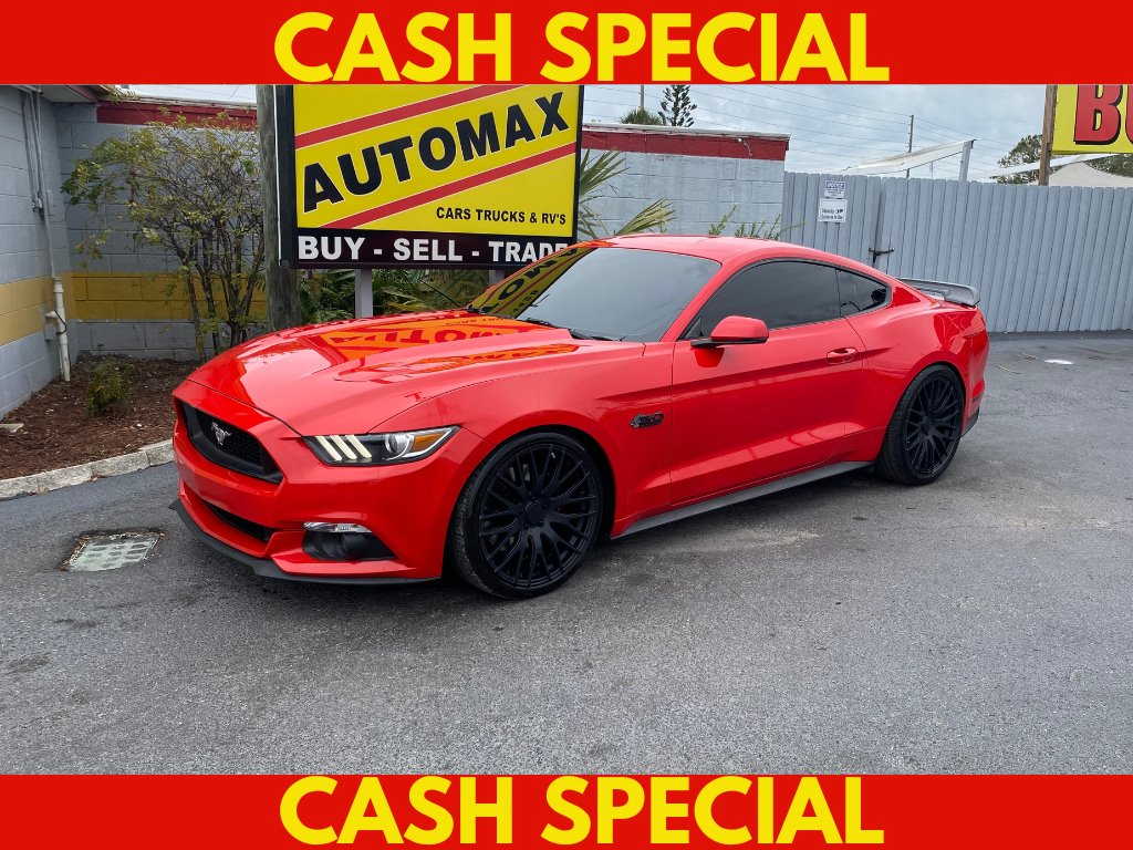 2015 Ford Mustang GT Premium's photo