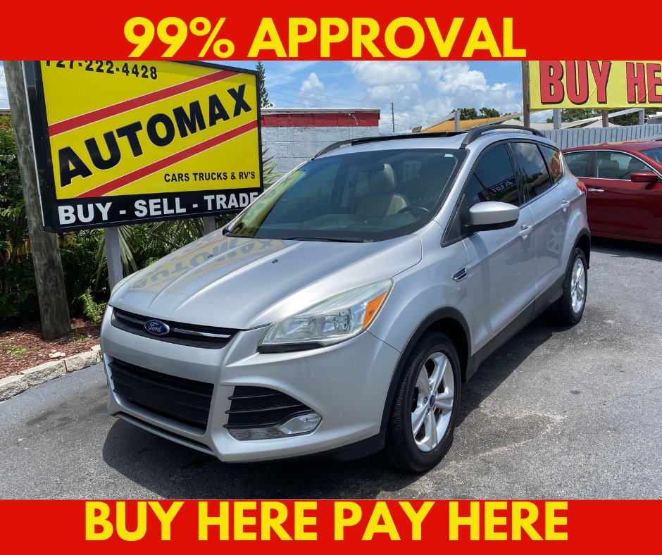 2015 Ford Escape SE's photo