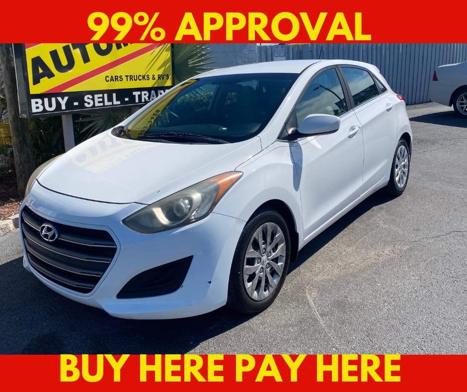 2016 Hyundai Elantra GT Base's photo