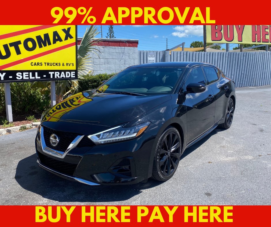 2019 Nissan Maxima SR's photo